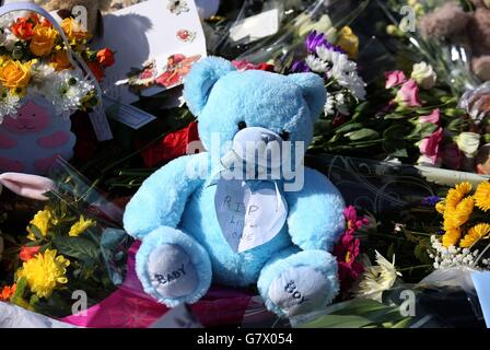 Unbekannten Baby Boy Beerdigung Stockfoto