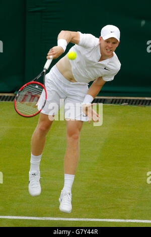 London, UK. 27. Juni 2016. Kyle Edmund Großbritannien die Wimbledon Championships 2016 All England Tennisclub, Wimbledon, London, England 27. Juni 2016 den All England Tennis Club, Wimbledon, London, England 2016 Kredit: Allstar Bild Bibliothek/Alamy Live-Nachrichten Stockfoto