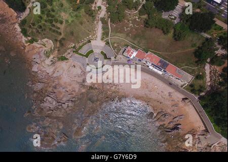 Qingdao, Qingdao, CHN. 24. Juni 2016. Qingdao, China - 24. Juni 2016: (Nur zur redaktionellen Verwendung. CHINA aus) diesen Natursteinen befindet sich in Ost-Insel Qingdao sehen aus wie Statuen auf der Osterinsel. © SIPA Asien/ZUMA Draht/Alamy Live-Nachrichten Stockfoto