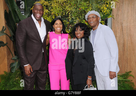 Hollywood, CA, USA. 27. Juni 2016. 27. Juni 2016 - Hollywood. Magic Johnson, Cookie Johnson, LaTanya Richardson, Samuel. Anreise für die Los Angeles World Premiere von Warner Bros. ' '' die Legende von Tarzan'' an der Dolby Theater statt. Bildnachweis: Birdie Thompson/AdMedia Credit: Birdie Thompson/AdMedia/ZUMA Draht/Alamy Live-Nachrichten Stockfoto