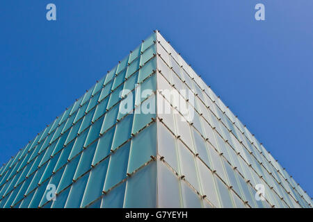 Glasfassade im Kunstmuseum Kunsthaus Bregenz KUB, Bregenz, Vorarlberg, Österreich, Europa Stockfoto