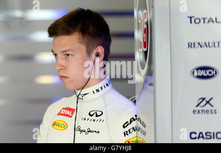 Red Bull's Daniil Kvyat während des Trainingstages auf dem Circuit de Barcelona-Catalunya in Barcelona, Spanien. Stockfoto