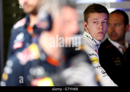 Red Bull's Daniil Kvyat während des Trainingstages auf dem Circuit de Barcelona-Catalunya in Barcelona, Spanien. Stockfoto