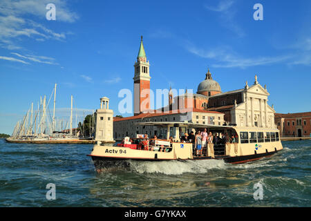 Vaporetto-Haltestelle, Isola di San Giorgio Maggiore Insel, Venedig Stockfoto