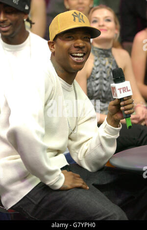 MTV TRL - Ges. Anfrage Live Show - Leicester Square Studios. US-Sängerin Ja Rule. Stockfoto