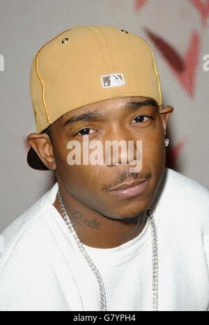 MTV TRL - Ges. Anfrage Live Show - Leicester Square Studios. US-Sängerin Ja Rule. Stockfoto