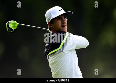 Dänemarks Thorbjorn Olesen am zweiten Tag der BMW PGA Championship 2015 im Wentworth Golf Club, Surrey. DRÜCKEN Sie VERBANDSFOTO. Bilddatum: Freitag, 22. Mai 2015. Siehe PA Geschichte GOLF Wentworth. Bildnachweis sollte lauten: Adam Davy/PA Wire. EINSCHRÄNKUNGEN: . Keine kommerzielle Nutzung. Keine falsche kommerzielle Verbindung. Keine Videoemulation. Keine Bildbearbeitung. Stockfoto