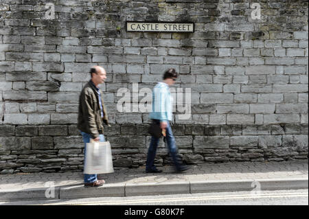 Hay Festival 2015 - Hay-On-Wye. Gesamtansicht der Castle Street in Hay-on-Wye Stockfoto