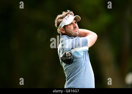 Matthew Baldwin aus England am zweiten Tag der BMW PGA Championship 2015 im Wentworth Golf Club, Surrey. DRÜCKEN SIE VERBANDSFOTO. Bilddatum: Freitag, 22. Mai 2015. Siehe PA Geschichte GOLF Wentworth. Bildnachweis sollte lauten: Adam Davy/PA Wire. EINSCHRÄNKUNGEN: Nur für redaktionelle Zwecke. Keine kommerzielle Nutzung. Keine falsche kommerzielle Vereinigung. Keine Videoemulation. Keine Bildbearbeitung. Stockfoto