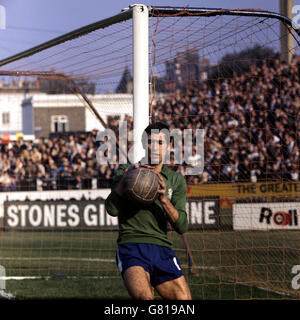 Fußball - Football League Division One - Chelsea gegen West Bromwich Albion - Stamford Bridge. Peter Bonetti, Chelsea-Torwart Stockfoto