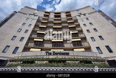 Prominente Treffpunkte, London. Allgemeine Ansicht des 'Dorchester' im Zentrum von London. Stockfoto