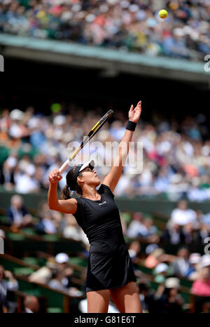 Ana Ivanovic beim Frauen-Quater-Finale gegen Elina Svitolina am Tag zehn der French Open in Roland Garros am 2. Juni 2015 in Paris, Frankreich Stockfoto