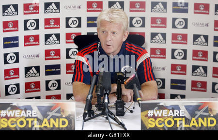 Fußball - internationale Freundschaftsspiele - Schottland V Katar - Schottland-Training und Pressekonferenz - Mar Hall Stockfoto