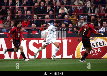 Fußball - UEFA Champions League - Viertel-Final - Hinspiel - AC Mailand V Inter Mailand - Giuseppe Meazza Stockfoto