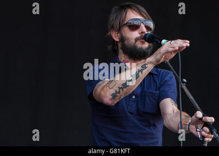 Rho, Italien. 15. Juni 2011. Die US-amerikanische Rock-Band BAND OF HORSES tritt bei Arena Fiera di Milano während der "Rock In Idrh Stockfoto