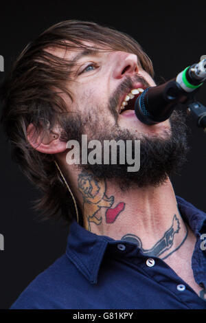 Rho, Italien. 15. Juni 2011. Die US-amerikanische Rock-Band BAND OF HORSES tritt bei Arena Fiera di Milano während der "Rock In Idrh Stockfoto