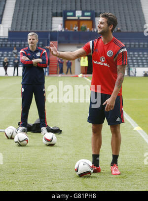 Fußball - internationale Freundschaftsspiele - Schottland V Katar - Schottland Trainingseinheit - Hampden Park Stockfoto