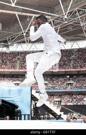 EXKLUSIVE Jason Derulo tritt auf der Bühne während Capital FM's Summertime Ball im Wembley Stadium, London. Stockfoto