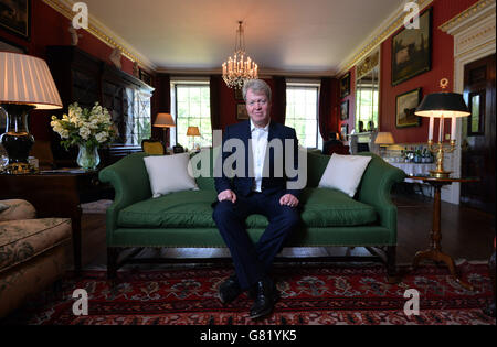 Earl Spencer im Sunderland Room im Althorp House in Northamptonshire. Das Althorp Literary Festival findet jährlich im Althorp House statt, der Heimat der Familie Spencer. Stockfoto