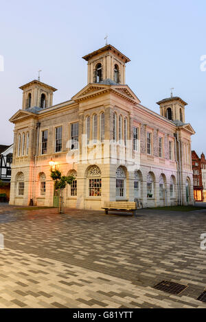 England, Greater London, Kingston auf Thames-The schrulligen Italienisch gestylten alten Rathaus (Markt-Haus) Stockfoto