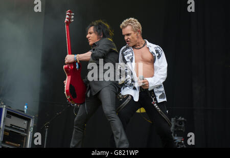 Download Festival 2015 - Tag Drei - Donington Park. Billy Idol live auf der Bühne am 3. Tag des Download Festivals am 14 2015. Juni im Donnington Park, Großbritannien Stockfoto