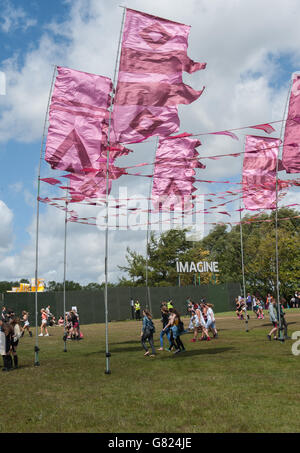 Festivalbesucher am 1. Tag des Parklife Festivals am 06 2015. Juni im Heaton Park Manchester, Großbritannien Stockfoto