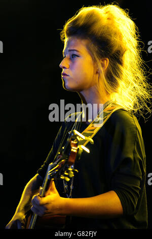 Sängerin Selah Sue führt auf der Bühne Nice Jazz Festival am Jardin Albert 1er am 9. Juli 2012 in Nizza, Frankreich. Stockfoto