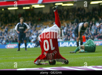 Fußball - LDV Vans Trophy - Finale - Southend United gegen Wrexham - Millennium Stadium Stockfoto