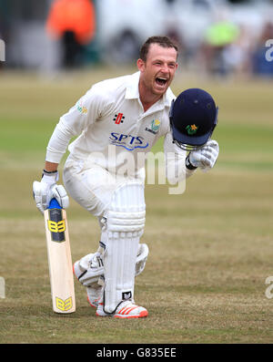 Cricket - LV = The County Championship - Division Two - Tag 3 - Surrey V Glamorgan - Sportplatz Stockfoto