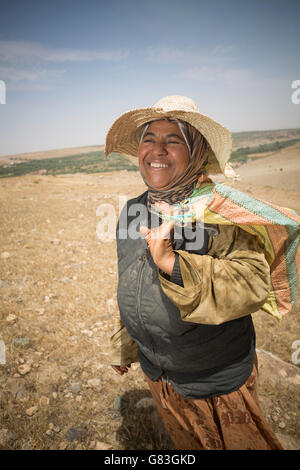 Bäuerinnen in Douirane, Marokko. Stockfoto