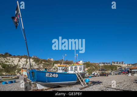 England Devon Bier Angelboote/Fischerboote am Strand Adrian Baker Stockfoto