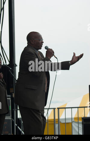 Sensationelle Royal-Lichter-Gospel-Gruppe auf dem Folk Festival 2015, Bangor, Maine, USA Stockfoto