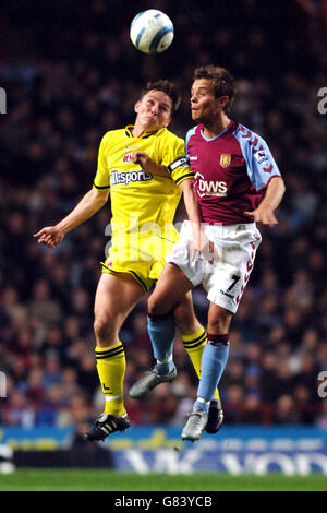 Fußball - FA Barclays Premiership - Aston Villa V Charlton Athletic - Villa Park Stockfoto