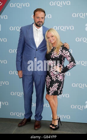 Jamie Theakston und Emma Bunton kommen für die Arqiva Commercial Radio Awards im Roundhouse in London an. DRÜCKEN Sie VERBANDSFOTO. Bilddatum: Mittwoch, 8. Juli 2015. Bildnachweis sollte lauten: Daniel Leal-Olivas/PA Wire Stockfoto