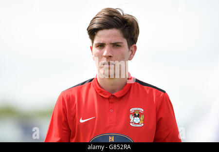 Fußball - vor der Saison freundlich - Nuneaton Town / Coventry City - Liberty Way. Cian Harries von Coventry City Stockfoto