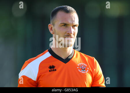 Fußball - Pre Season freundlich - Blyth Spartans V Blackpool - Croft Park Stockfoto