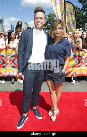 X Factor Auditions – London. Olly Murs und Caroline Flack kommen für die X Factor Auditions in der SSE Arena in Wembley, London. Stockfoto