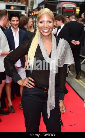 Denise Pearson nimmt an der Pressekonferenz von American Idiot Teil - Green Days preisgekröntes Broadway-Musical über drei Freunde von Kindheit und Jugend, die in einer Welt nach 9/11 nach Bedeutung suchen - im Arts Theatre, Great Newport Street, London. Stockfoto