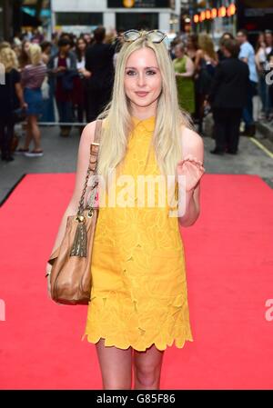 Diana Vickers, die an der Pressekonferenz von American Idiot - Green Days preisgekröntem Broadway-Musical über drei Freunde aus der Kindheit, die in einer Welt nach 9/11 Jahren nach Bedeutung suchen - im Arts Theatre, Great Newport Street, London, teilnahm. Stockfoto