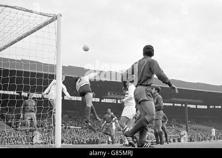 Fußball - WM England 1966 - Gruppe drei - Portugal V Ungarn - Old Trafford, Manchester Stockfoto