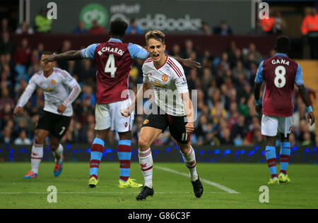 *ALTERNATE CROP* Adnan Januzaj von Manchester United feiert das erste Tor seiner Spielerin während des Barclays Premier League Spiels in Villa Park, Birmingham. Stockfoto