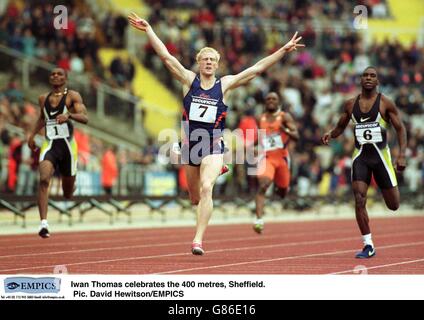 Leichtathletik - Securicor Games, Sheffield. Iwan Thomas feiert die 400 Meter, Sheffield Stockfoto