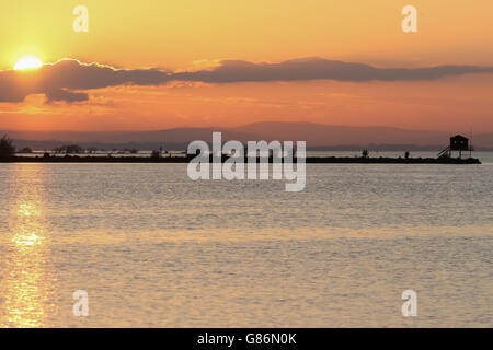 Sonnenuntergang am Oxford Island am Lough Neagh, County Armagh, Nordirland. Stockfoto