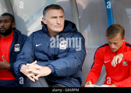 Fußball - Capital One Cup - erste Runde - Rochdale gegen Coventry City - Spotland. Tony Mowbray, Manager von Coventry City Stockfoto