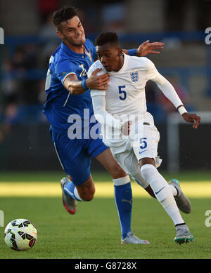 Fußball - U17 internationale Freundschaftsspiele - England V Italien - Buck Head Stadion Stockfoto
