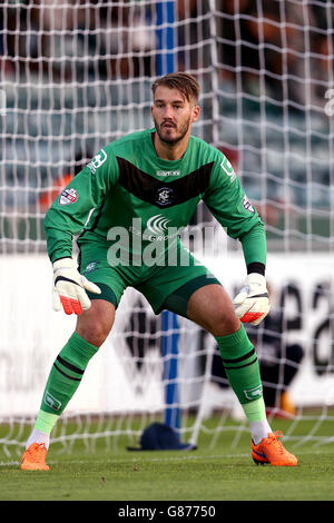 Fußball - Capital One Cup - erste Runde - Bristol Rovers gegen Birmingham City - Memorial Stadium. Birmingham City Torwart Adam Legzdins Stockfoto