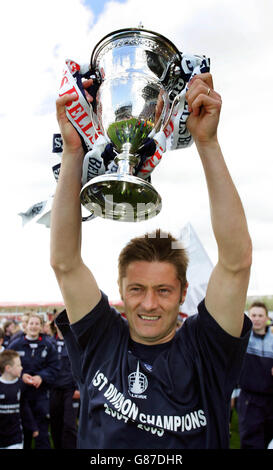 Fußball - Bells Scottish Football League Championship - First Division - Falkirk V Königin des Südens - Falkirk Gemeinschaft Sta... Stockfoto