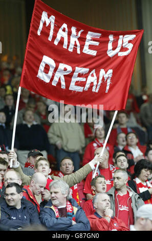 Fußball - UEFA Champions League - Halbfinale - Rückspiel - Liverpool V Chelsea - Anfield Road Stockfoto