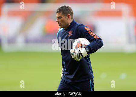 Soccer - Sky Bet League One - Blackpool / Burton Albion - Bloomfield Road. Blackpool Torhüttscher Steve Banks Stockfoto