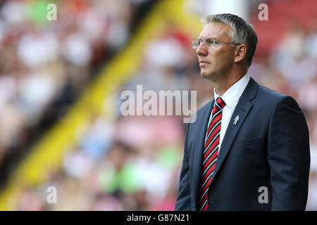 Soccer - Sky Bet League One - Sheffield United / Blackpool - Bramall Lane. Sheffield United Manager Nigel Adkins Stockfoto